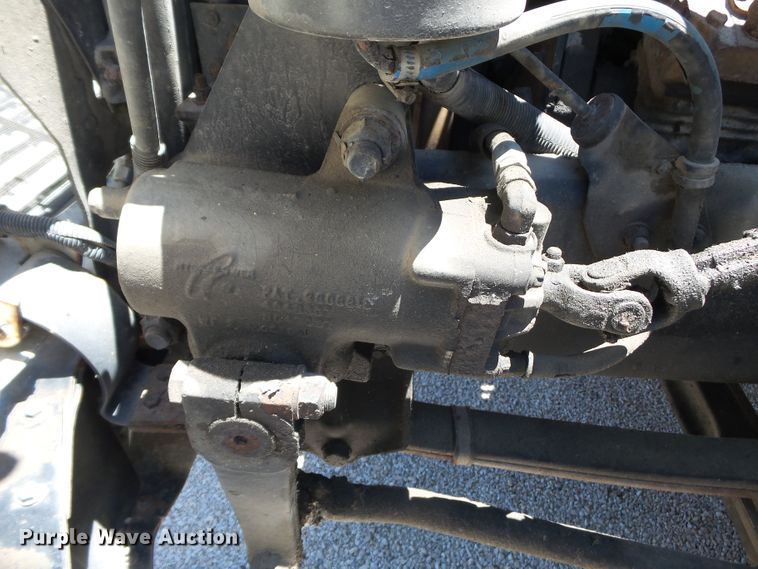 image for item DH3779 2001 Freightliner FL70  box truck