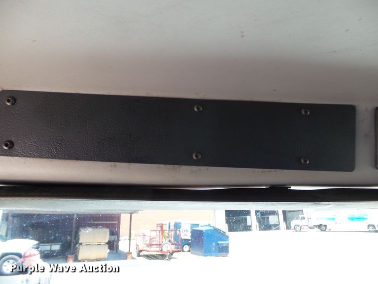 image for item DH3779 2001 Freightliner FL70  box truck