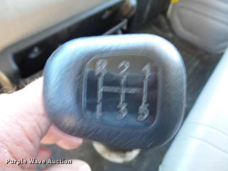 image for item DH3779 2001 Freightliner FL70  box truck