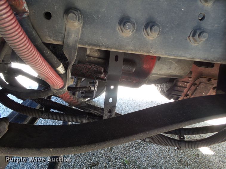 image for item DH3781 2012 Freightliner Business Class M2  semi truck