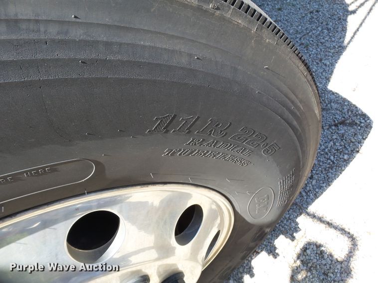 image for item DH3781 2012 Freightliner Business Class M2  semi truck