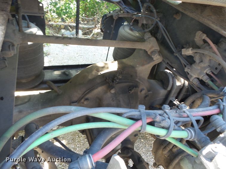 image for item DH3781 2012 Freightliner Business Class M2  semi truck