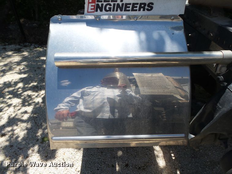 image for item DH3781 2012 Freightliner Business Class M2  semi truck