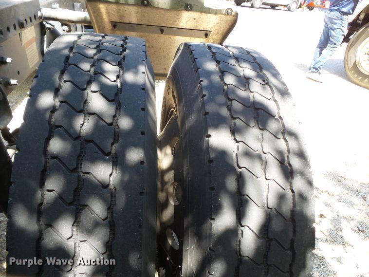 image for item DH3781 2012 Freightliner Business Class M2  semi truck