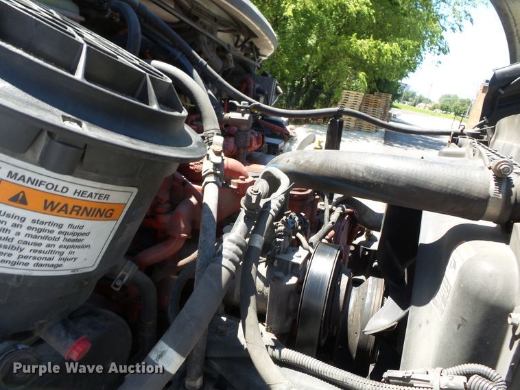 image for item DH3781 2012 Freightliner Business Class M2  semi truck