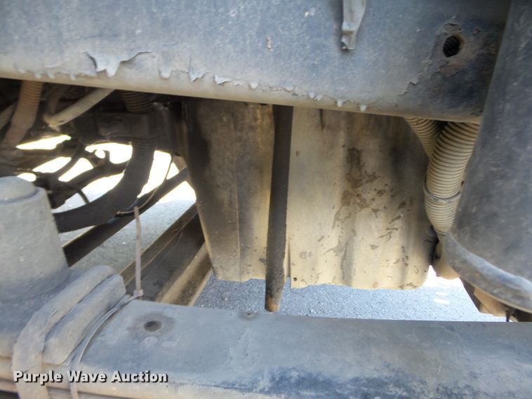 image for item DH3782 2006 Freightliner Business Class M2  semi truck