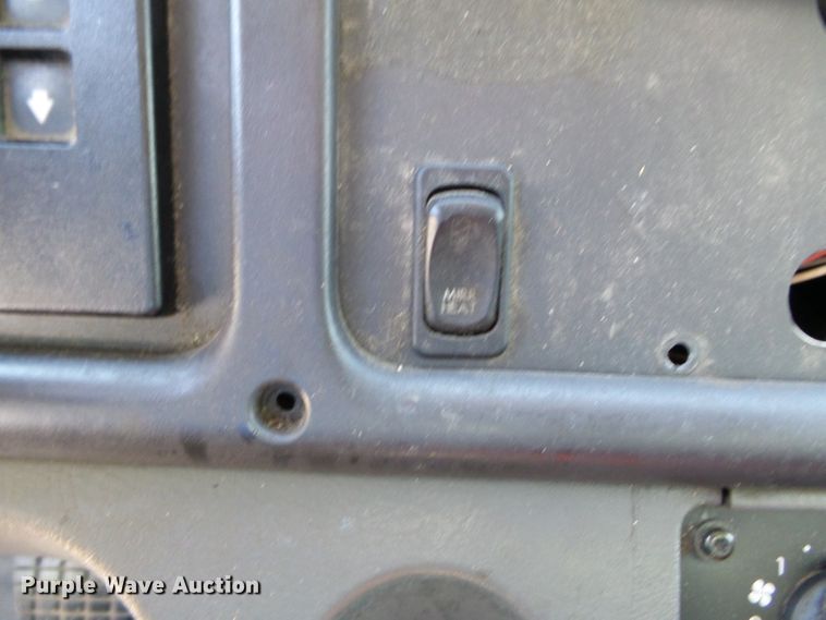 image for item DH3782 2006 Freightliner Business Class M2  semi truck