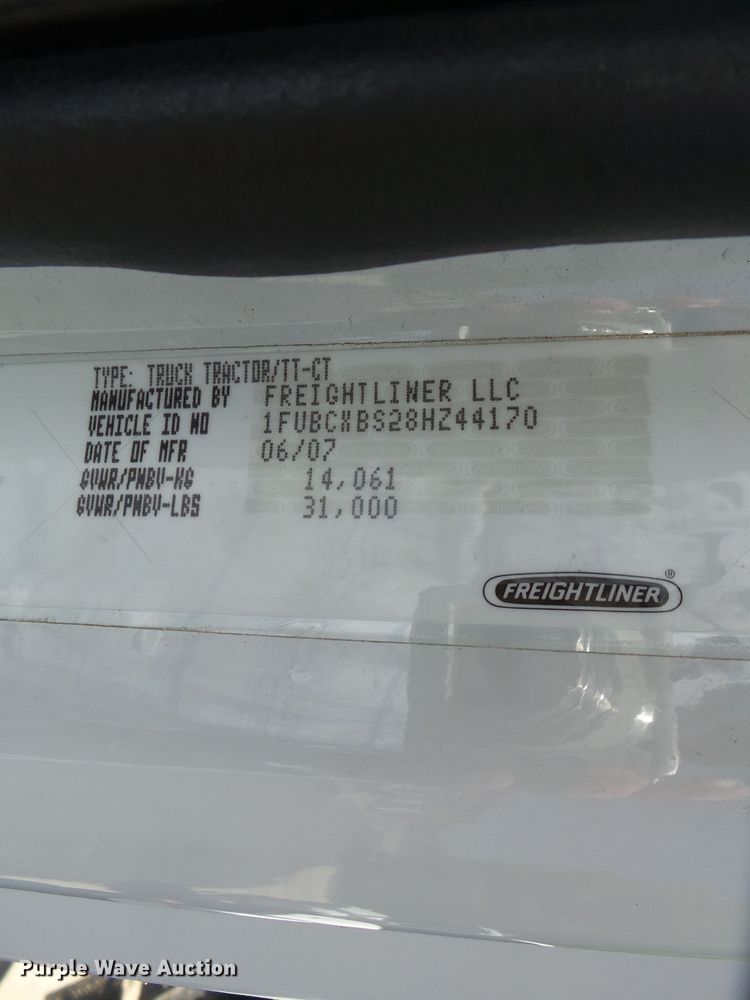 image for item DH3783 2008 Freightliner Business Class M2  semi truck