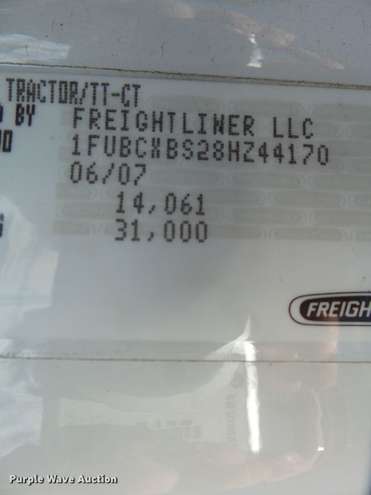 image for item DH3783 2008 Freightliner Business Class M2  semi truck