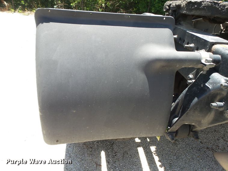 image for item DH3784 2007 Freightliner Business Class M2  semi truck