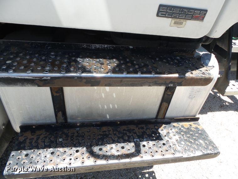 image for item DH3784 2007 Freightliner Business Class M2  semi truck