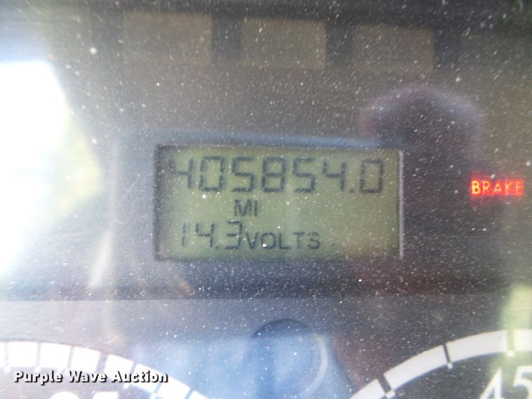 image for item DH3784 2007 Freightliner Business Class M2  semi truck