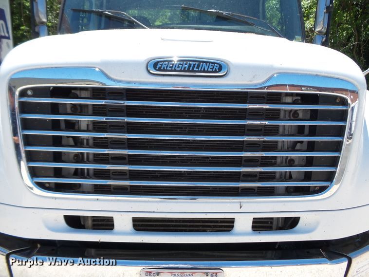 image for item DH3785 2009 Freightliner Business Class M2  semi truck