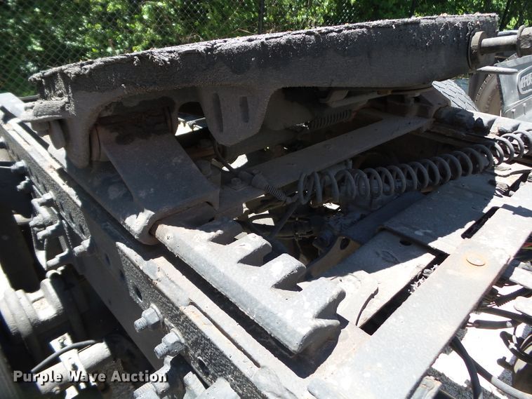 image for item DH3785 2009 Freightliner Business Class M2  semi truck