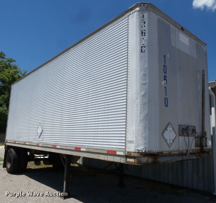 image for item DH3786 1985 dry van trailer