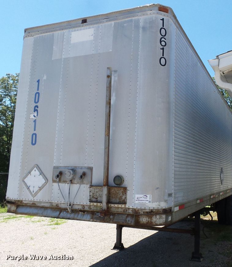 image for item DH3786 1985 dry van trailer