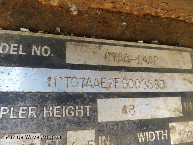 image for item DH3786 1985 dry van trailer