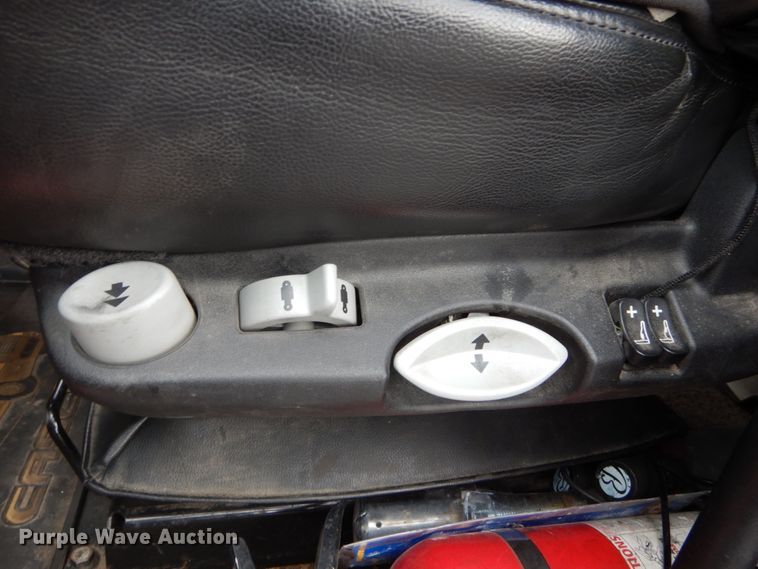 image for item DH5111 2015 Peterbilt 579  semi truck