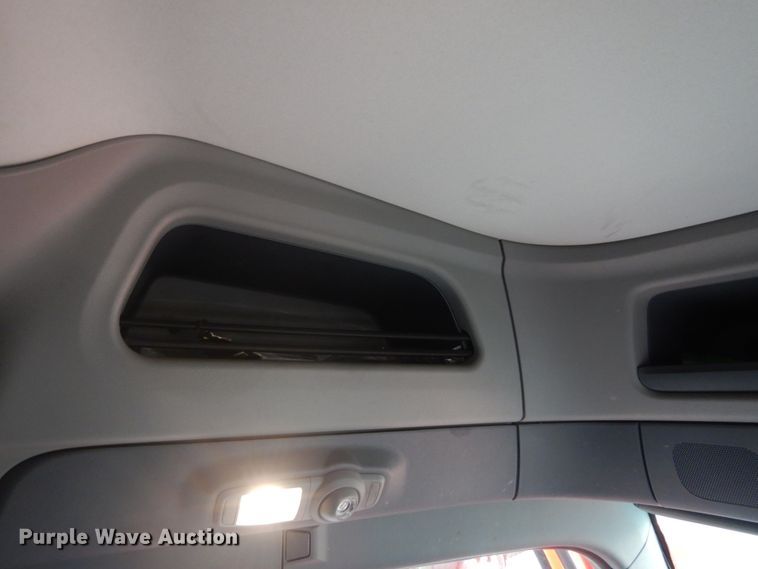 image for item DH5111 2015 Peterbilt 579  semi truck