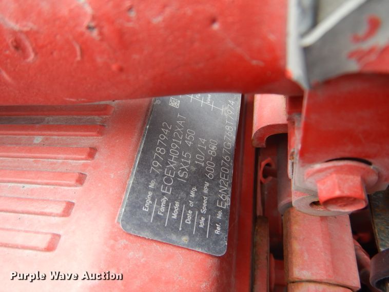 image for item DH5111 2015 Peterbilt 579  semi truck