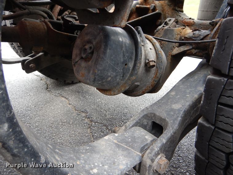 image for item DH5111 2015 Peterbilt 579  semi truck