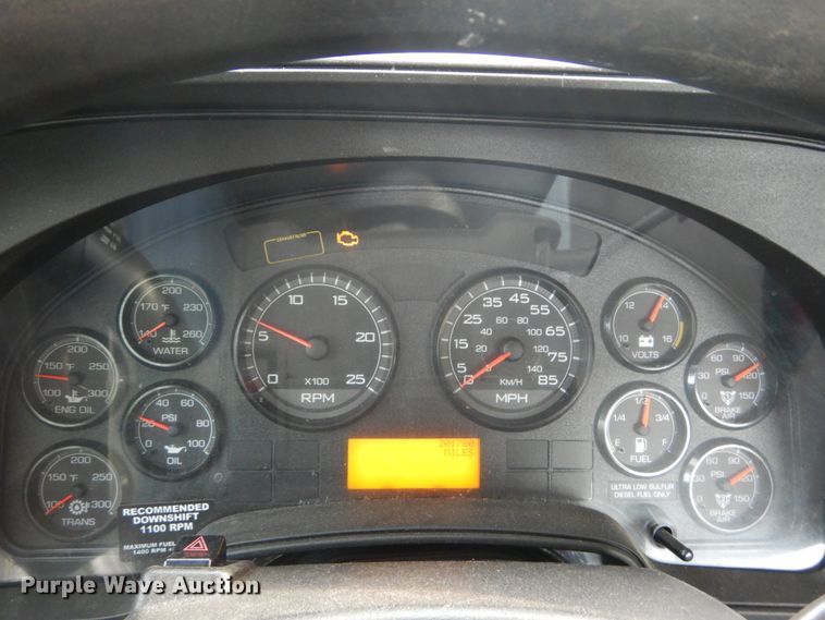 image for item DH5112 2012 International ProStar semi truck