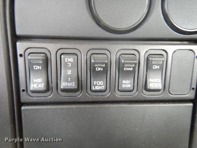 image for item DH5112 2012 International ProStar semi truck