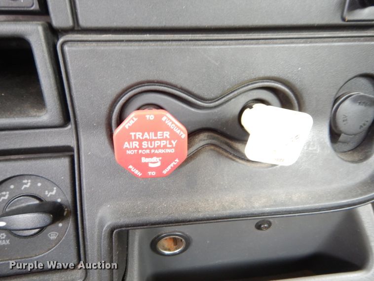 image for item DH5112 2012 International ProStar semi truck