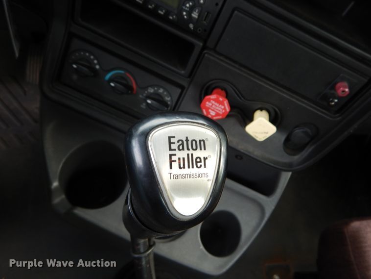 image for item DH5112 2012 International ProStar semi truck