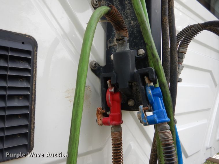 image for item DH5112 2012 International ProStar semi truck