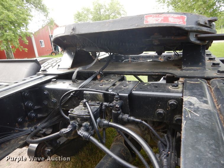 image for item DH5112 2012 International ProStar semi truck