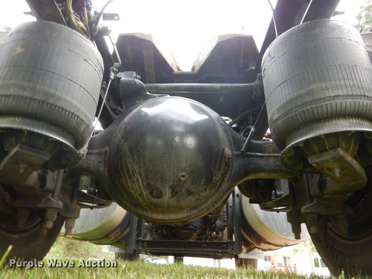 image for item DH5112 2012 International ProStar semi truck