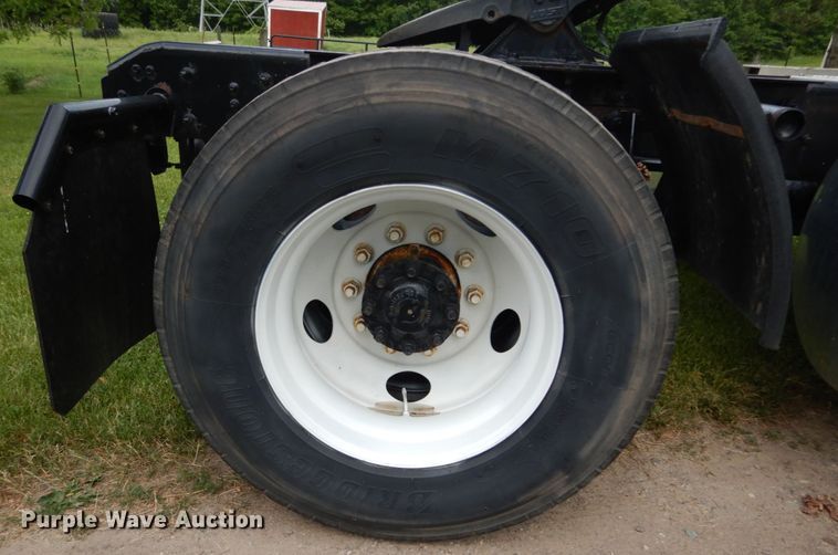 image for item DH5112 2012 International ProStar semi truck