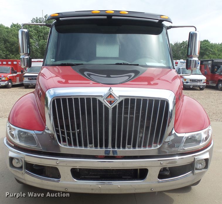 image for item EF9631 2010 International 4300  truck cab and chassis