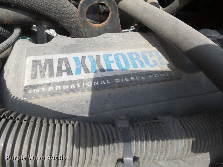 image for item EF9631 2010 International 4300  truck cab and chassis