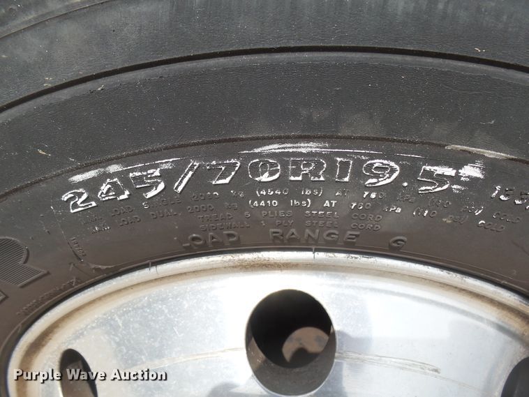 image for item EF9631 2010 International 4300  truck cab and chassis