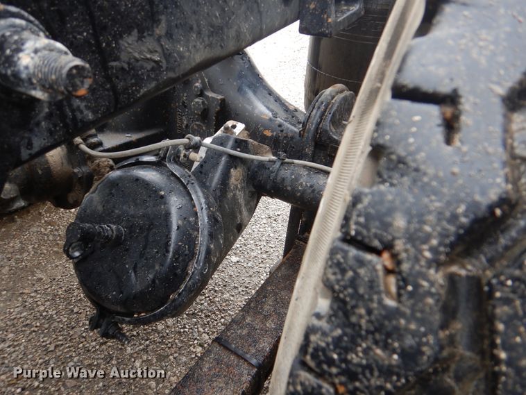 image for item GF9209 2007 International 9400i  semi truck