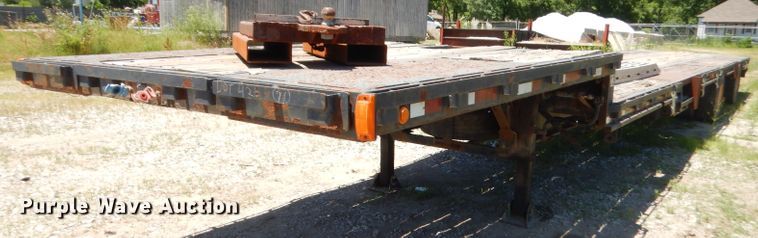image for item GN9455 2006 Tarasport 50MOD102 flatbed trailer