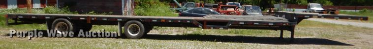 image for item GN9455 2006 Tarasport 50MOD102 flatbed trailer