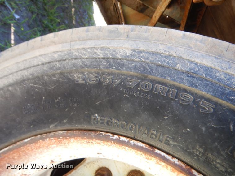 image for item GN9455 2006 Tarasport 50MOD102 flatbed trailer