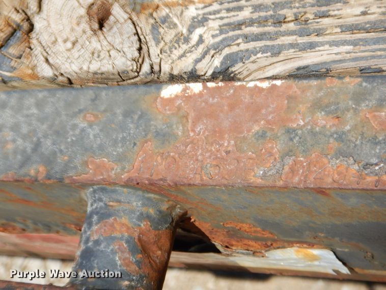 image for item GN9455 2006 Tarasport 50MOD102 flatbed trailer