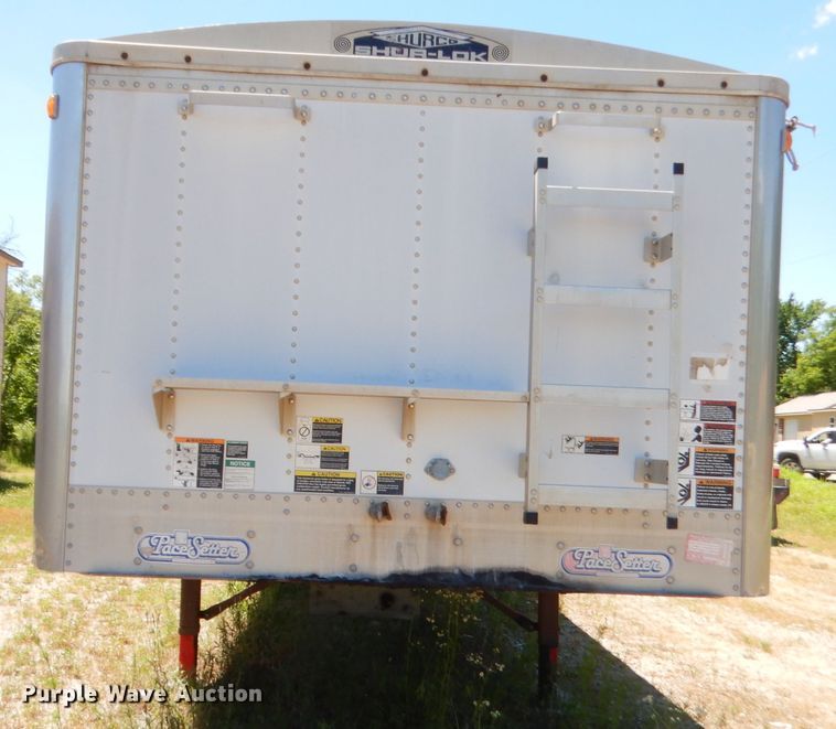 image for item GN9456 2004 Wilson DWH500 double hopper bottom grain trailer