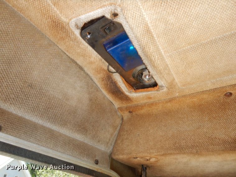 image for item GN9457 1992 Peterbilt 379  semi truck