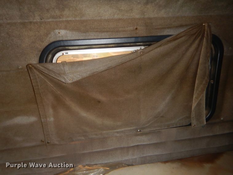 image for item GN9457 1992 Peterbilt 379  semi truck