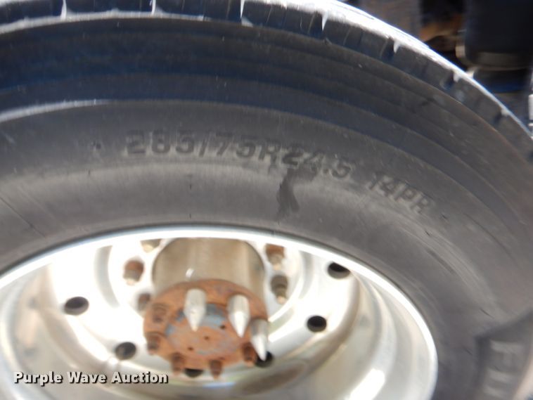 image for item GN9457 1992 Peterbilt 379  semi truck