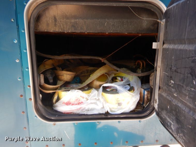 image for item GN9457 1992 Peterbilt 379  semi truck