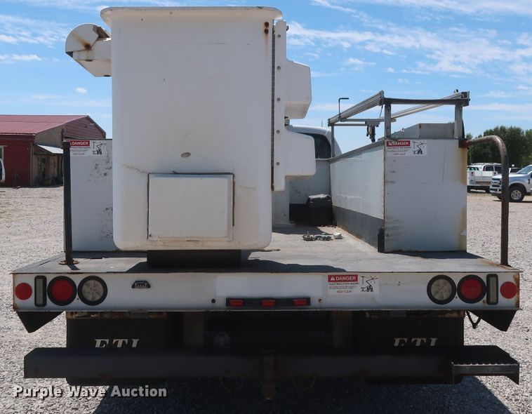 image for item GS9940 2011 Ford F450 Super Duty  bucket truck