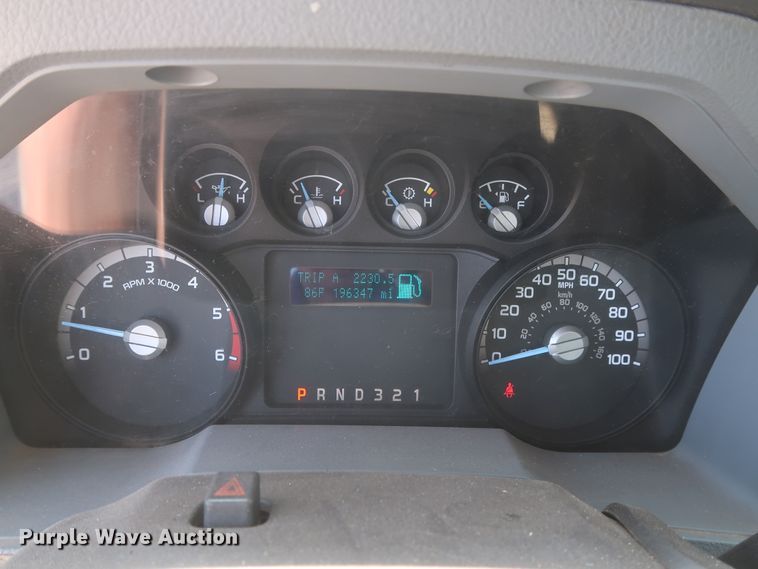 image for item GS9940 2011 Ford F450 Super Duty  bucket truck