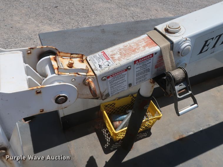 image for item GS9940 2011 Ford F450 Super Duty  bucket truck