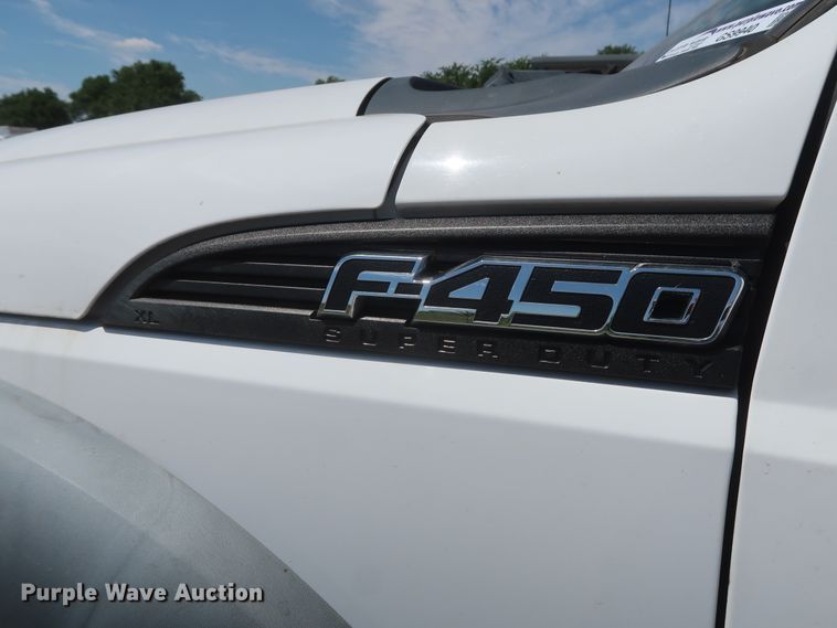 image for item GS9940 2011 Ford F450 Super Duty  bucket truck